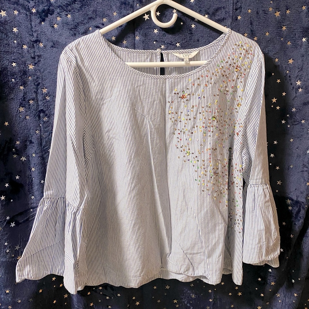 Crown & Ivy Top